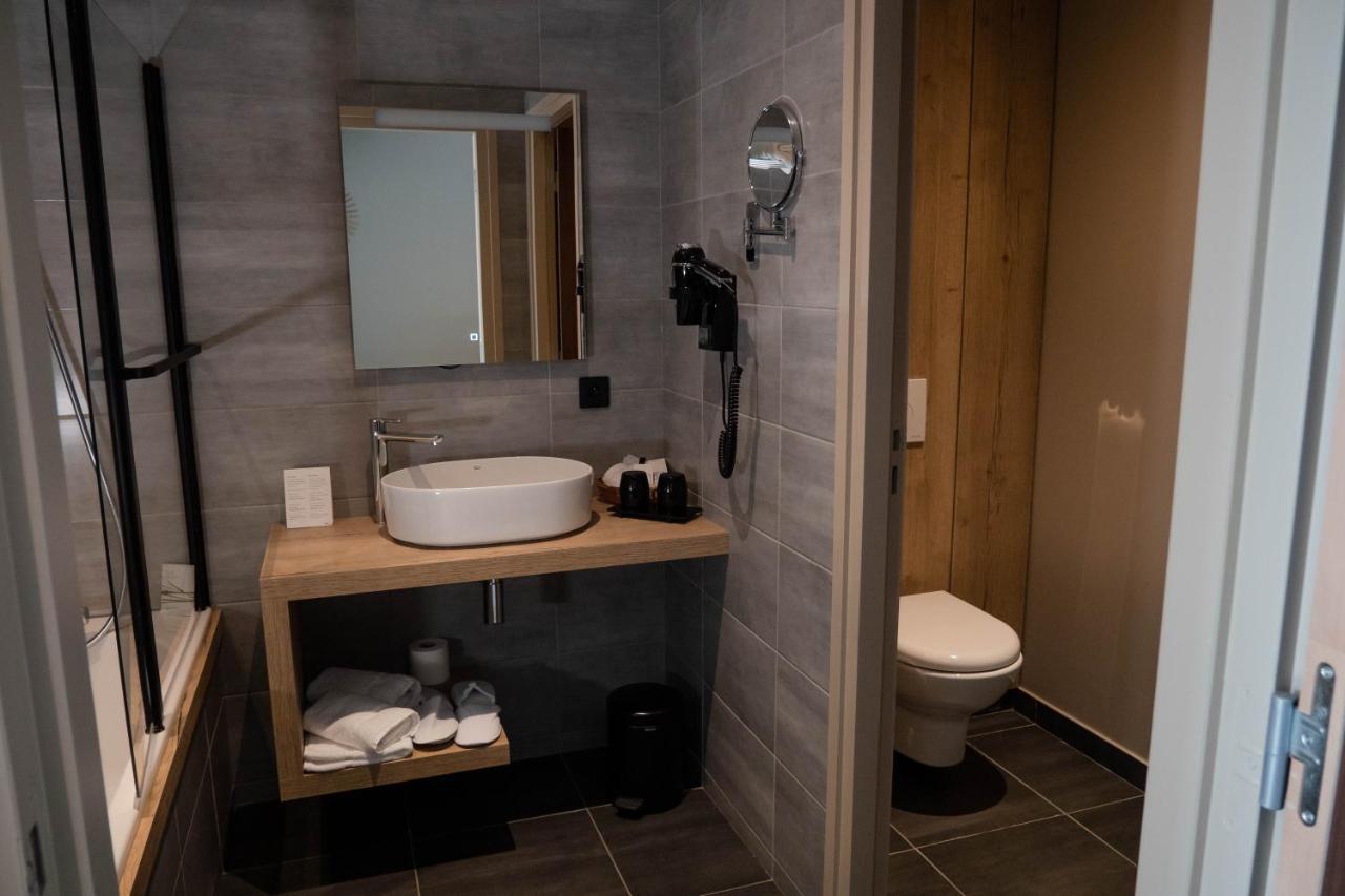 Hotel & Restaurant La Maison Des Bles Boutervilliers Экстерьер фото